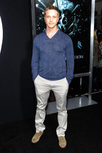 Devon Sawa at the California premiere of "Final Destination 5."