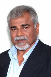 Sharat Saxena at the promotion of "De Dhana Dhan."