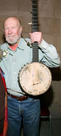 Pete Seeger at the memorial celebration of Odetta.