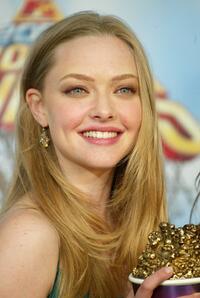 Amanda Seyfried at the 2005 MTV Movie Awards.