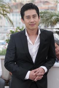 Shin Ha-kyun at the photocall of "Thirst" during the 62nd Cannes Film Festival.