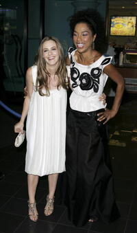 Alicia Silverstone and Sophie Okonedo at the UK premiere of "Stormbreaker."