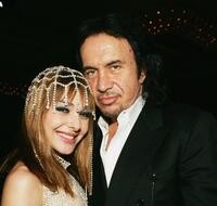 Cytherea and Gene Simmons at the 2005 AVN (Adult Video News) Awards.