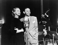 Frank Sinatra and Rosemary Clooney at the recording session for the song, "Cherry Pies Ought to Be You".