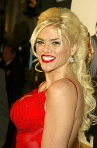 Anna Nicole Smith at the premiere of "Be Cool."