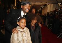 Willow Smith, Will Smith and Jaden Smith at the premiere of "The Day The Earth Stood Still."