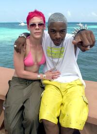 Singer Pink and Sisqo at the photo shoot of MTV's Spring Break 2000.