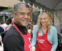 Tucker Smallwood and Daryl Hannah at the Los Angeles Mission and Anne Douglas Center's Thanksgiving Meal for the Homeless.