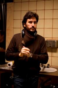 Director Peter Sollett on the set of "Nick and Norah's Infinite Playlist."