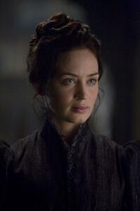 Emily Blunt as Gwen Conliffe in "The Wolfman."