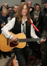 Patti Smith at the "Patti Smith, land 250" exhibition.
