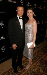 Sanford Bookstaver and Rena Sofer at the 9th annual Costume Designers Guild Awards.
