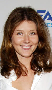 Jewel Staite at the "EA Games," launching three new video games, "Harry Potter And The Chamber of Secrets", "James Bond 007...Nightlife" and "The Lord of the Rings, The Two Towers" in California.