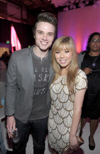 Cameron Deane Stewart and Jennette McCurdy at the Los Angeles premiere of "iParty with Victorious."