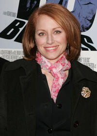 Jenna Stern at the New York premiere of "16 Blocks."