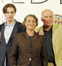 Dan Stevens, Monica Bleibtreu and Hanns Zischler at the shooting of "Hilde."