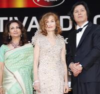 Sharmila Tagore, Isabelle Huppert and Lee Chang-Dong at the Opening Ceremony and screening of "Up" during the 62nd International Cannes Film Festival.