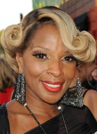 Mary J. Blige at the California premiere of "Rock Of Ages."