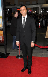 Justin Theroux at the California premiere of "Wanderlust."