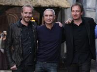 Rhys Ifans, director Roland Emmerich and David Thewlis at the promotion of "Anonymous."
