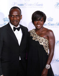 Julius Tennon and Viola Davis at the 2010 Princess Grace Awards Gala.