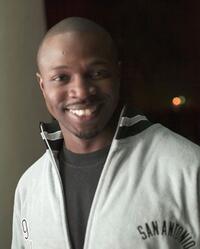 Sean Patrick Thomas at the benefit party.