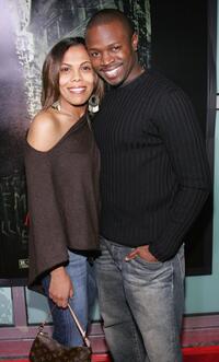 Sean Patrick Thomas and a guest at the premiere of "The Amityville Horror".