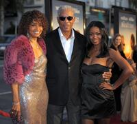Beverly Todd, Morgan Freeman and Serena Reeder at the premiere of "The Bucket List."