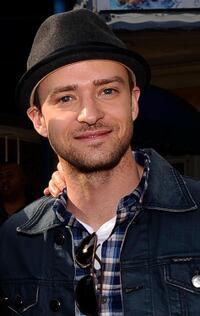 Justin Timberlake at the California premiere of "Yogi Bear."