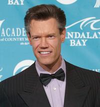Randy Travis at the 39th Annual Country Music Awards.