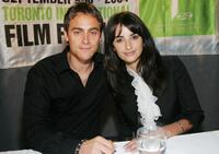 Stuart Townsend and Penelope Cruz at the press conference of "Head In The Clouds" during the 2004 Toronto International Film Festival.