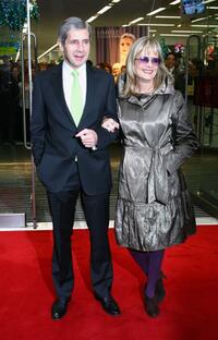 Twiggy and Stuart Rose at the redesigned Marks & Spencer Pantheon Store.