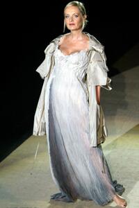Twiggy at the Spring-Summer 2003.