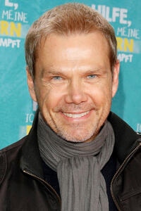 Sven Unterwaldt at the premiere of "Hilfe, ich hab meine eltern geschrumpft" in Cologne, Germany.