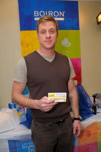 Alan Tudyk attends the Luxury Lounge in honor of the 2008 SAG Awards.