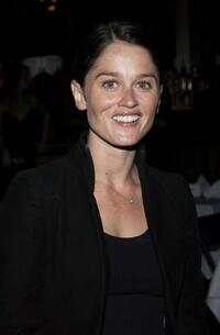 Robin Tunney at the opening night of Leslie Zemeckis's burlesque revue act "Staar."