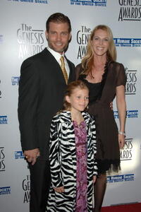 Casper Van Dien, daughter Grace and Catherine Oxenberg at the 21st Genesis Awards.