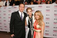 Rob Bogue, Gina Tognoni and Hayden Panettiere at the 33rd Annual People's Choice Awards.