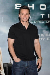 Mark Wahlberg at a photocall in Madrid for "Shooter." 