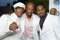 Keenen Ivory Wayans, Marlon Wayans and Shawn Wayans at the Village Theatre for the premiere of Revolution Studios and Columbia Pictures "White Chicks".