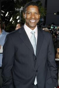 Denzel Washington at the premiere of "The Manchurian Candidate."