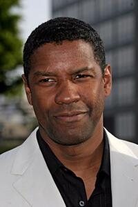 Denzel Washington at the premiere of "Man on Fire."