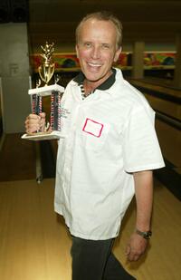 Peter Weller at the 17th Annual Second Stage All-Star Bowling Classic.