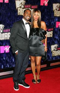 Kanye West and Alexis Phifer at the 2007 MTV Video Music Awards.