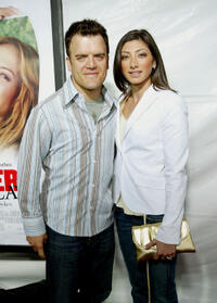 Kevin Weisman and Jodi Tanowitz arrive at the California premiere of "Monster In Law."