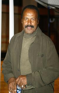 Fred Williamson at the Los Angeles premiere of "Starsky and Hutch".