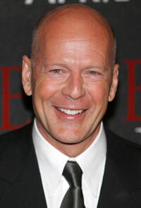 Bruce Willis at the "Perfect Stranger" premiere.