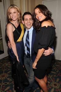 Julie Bowen, Jason Winer and Sofia Vergara at the 69th Annual Peabody Awards.