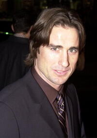Luke Wilson at the premiere of "Charlie''s Angels".
