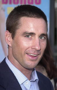 Luke Wilson at the premiere of "Legally Blonde".